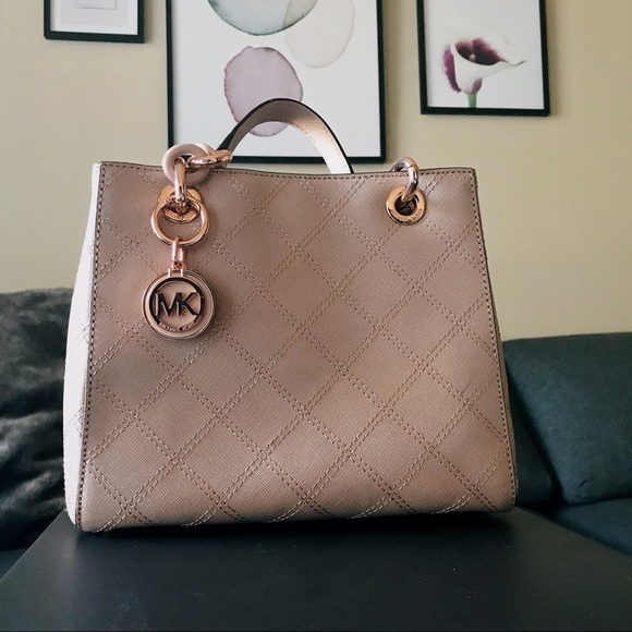MICHAEL Michael Kors Handbags - Michael Kors Cynthia Leather Satchel